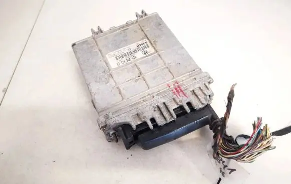Seat Alhambra (Mk1) Engine control unit/module 0281001531 028906021es