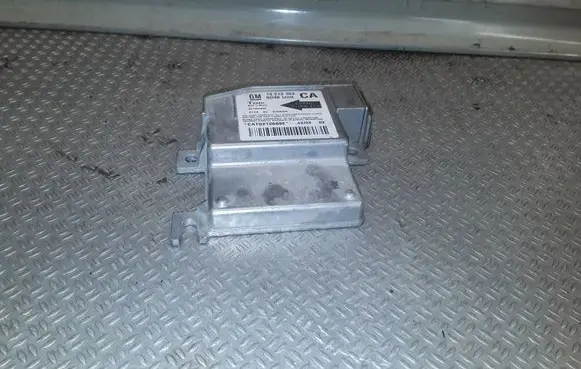 Opel Corsa C Airbag control unit/module 13212353