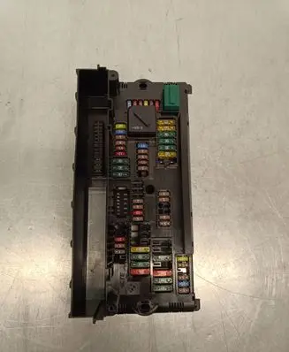 BMW X3 F25 Fuse module 317033444 9315150 260914