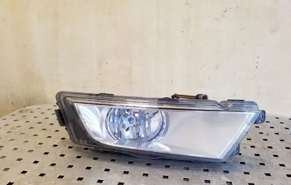 Skoda Octavia Mk3 (5E) Front fog light 5E0941700