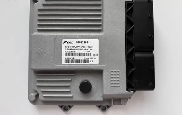 Fiat Grande Punto Engine control unit/module 51843365 MJD6F3PL