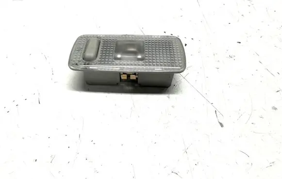 Nissan Qashqai Rear seat light 