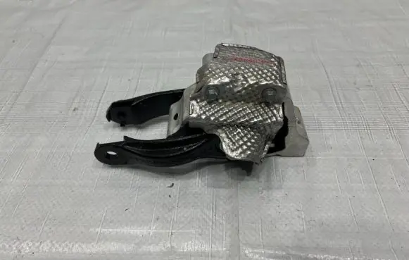 Land Rover Discovery 5 Engine mounting bracket K8D2-6H051-AA