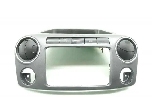 Volkswagen Amarok Dashboard side air vent grill/cover trim