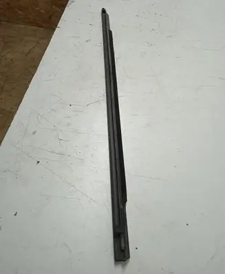 Opel Vivaro Front door glass trim molding VIVARO2016