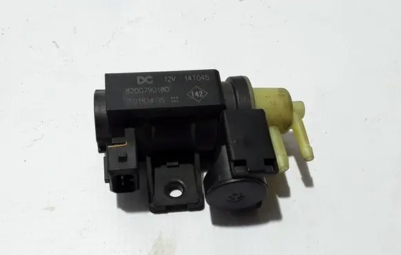 Renault Trafic III (X82) Turbo solenoid valve