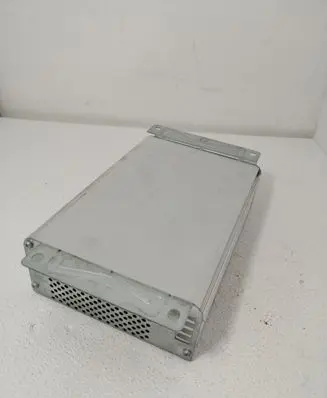 Audi A6 S6 C6 4F Sound amplifier 4F0035223