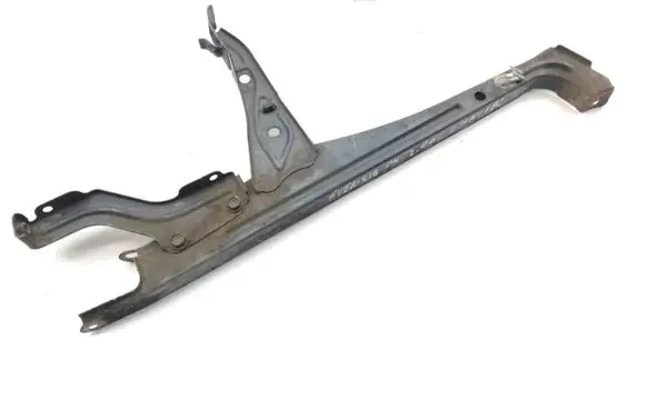 Toyota Avensis T250 Radiator support slam panel