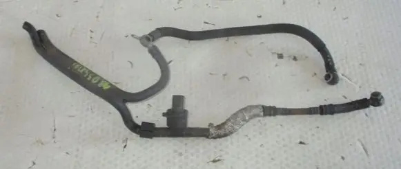 Audi A8 S8 D3 4E Fuel line pipe 057130300AF