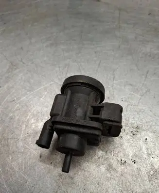 Mercedes-Benz CLK A209 C209 Turbo solenoid valve 0005450427