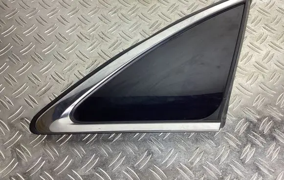 Infiniti FX Rear vent window glass 43R00070