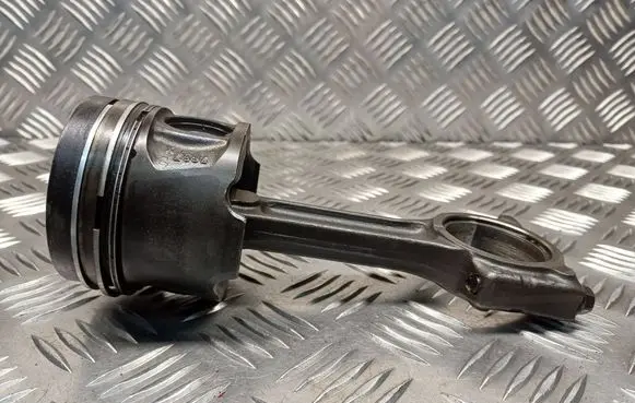 Piston with connecting rod