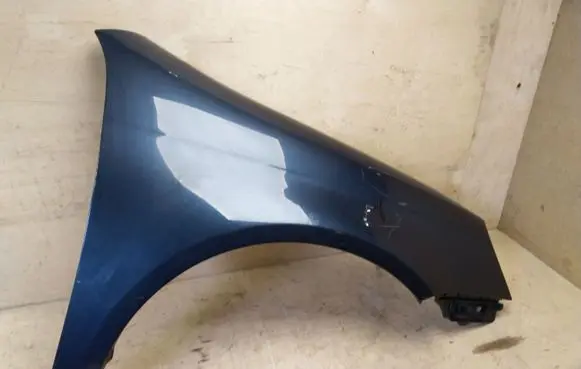 Volkswagen Jetta V Fender 1K5880682
