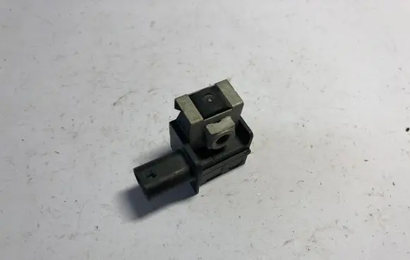 BMW 5 F10 F11 Airbag deployment crash/impact sensor 9224177 65779224177 6577922417704