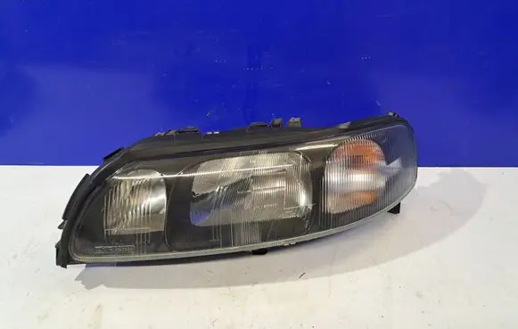 Volvo S60 Headlight/headlamp 9151851 89005622