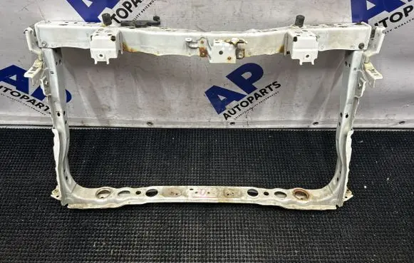 Toyota Prius+ (ZVW40) Radiator support slam panel