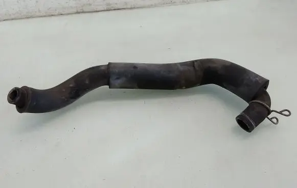 Toyota Prius (NHW20) Engine coolant pipe/hose
