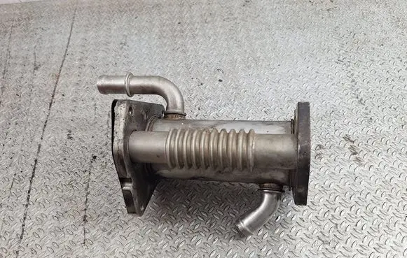 Renault Megane III EGR valve cooler 147355713R 090512A