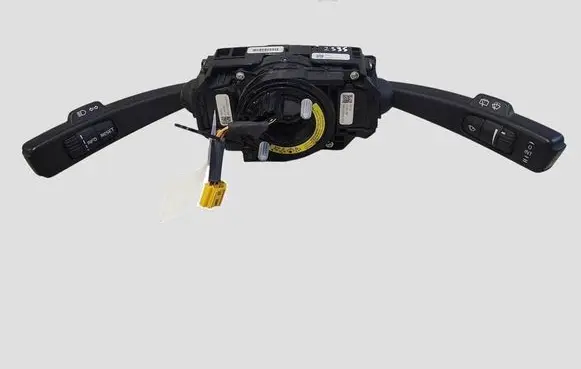 Volvo XC60 Wiper turn signal indicator stalk/switch 31313811 31313818