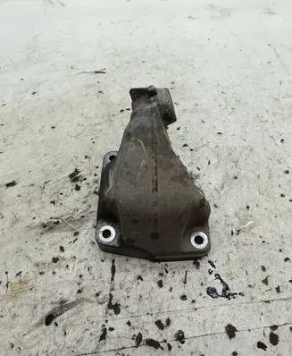 Mercedes-Benz ML W164 Engine mounting bracket A6422230204