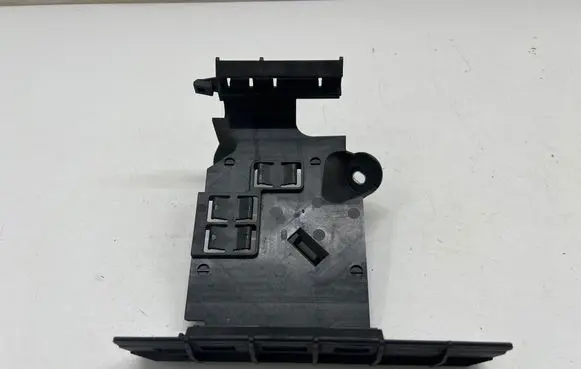 Audi Q3 F3 Engine control unit holder 5QA906507B