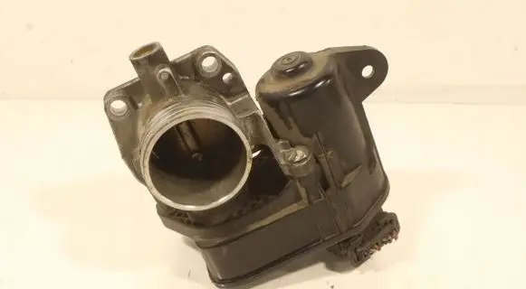 Peugeot 308 Throttle body valve 9673622380