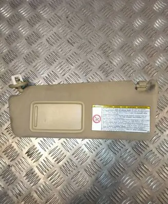 Sun visor