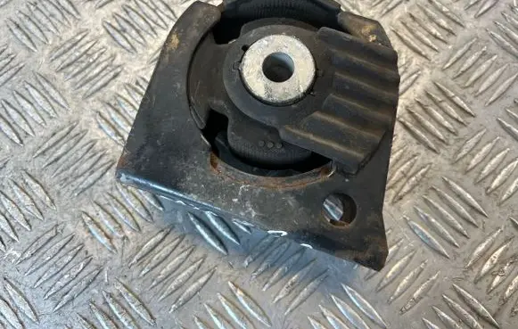 Toyota Verso Gearbox mount