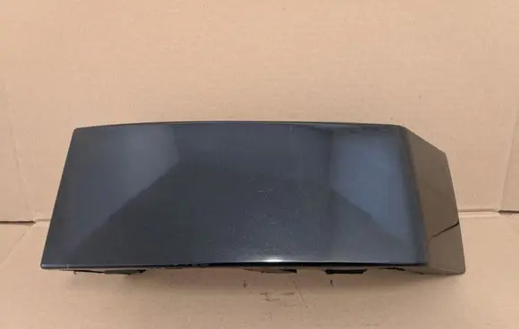 Volvo XC90 Rear/tail light trim molding 8620819