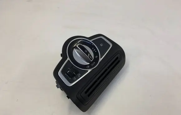 Mercedes-Benz C W205 Light switch A2059057207 10128765 9S01