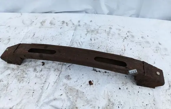 Chrysler Voyager Rear beam 