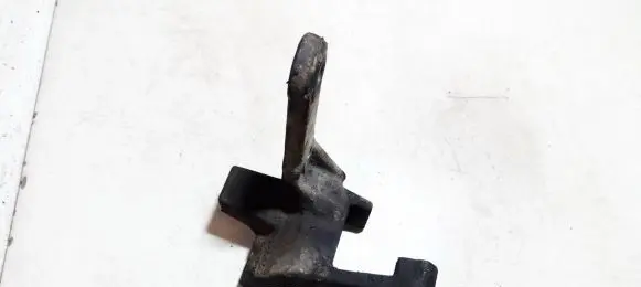 Peugeot 307 Engine mounting bracket 372740
