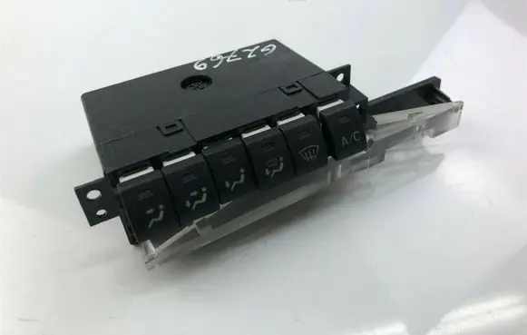 Suzuki Baleno EG Climate control unit 7451064G G2769