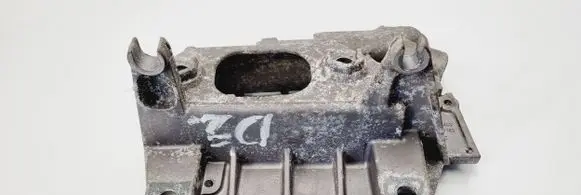 Renault Clio III Gearbox mounting bracket 8200477152