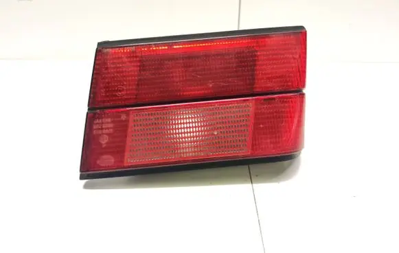 BMW 5 E34 Tailgate rear/tail lights 13400200