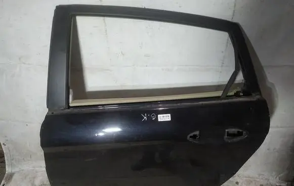 Rear door