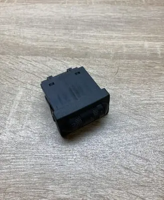 Volkswagen Transporter - Caravelle T4 Seat heating switch 3A0963563