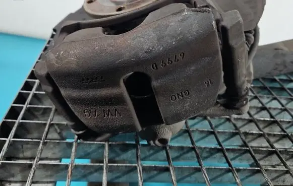 Volkswagen PASSAT B8 Front brake caliper IMPRK1389890