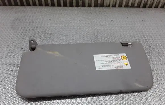 Nissan Navara D22 Sun visor