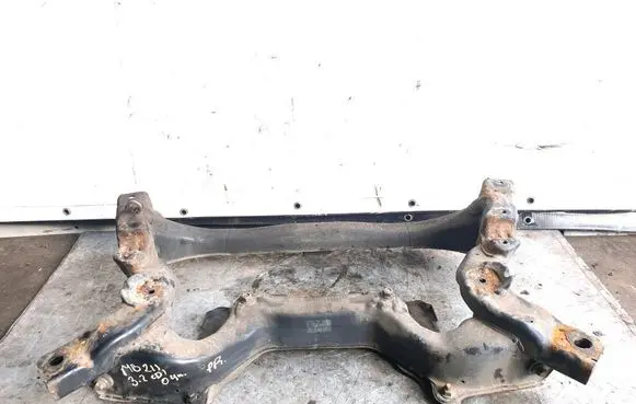 Mercedes-Benz E W211 Front subframe