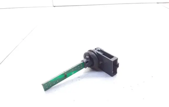 Audi A6 S6 C5 4B Oil temperature sensor 4B0820539 784300