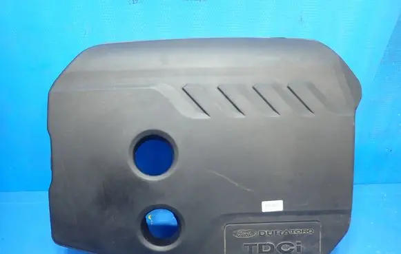 Ford Focus Engine cover (trim) AV6Q-6N041-A AV6Q6N041C