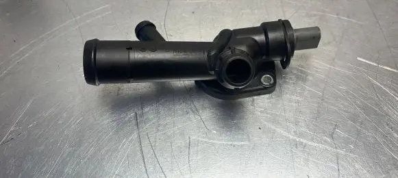 Thermostat/thermostat housing