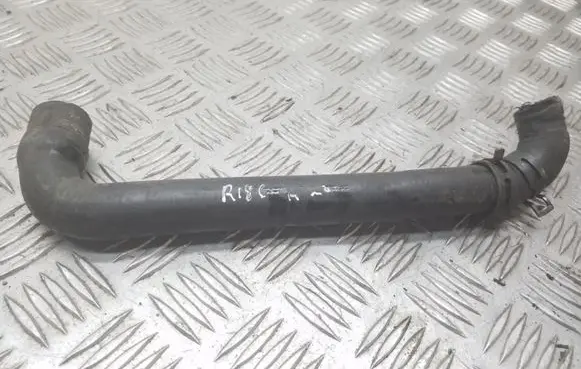 Volkswagen Touareg I Engine coolant pipe/hose