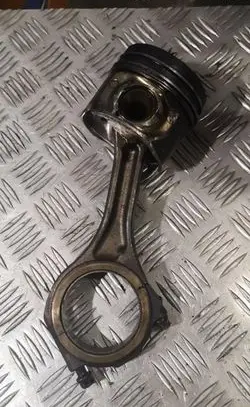 Audi A6 S6 C6 4F Piston with connecting rod 059aa