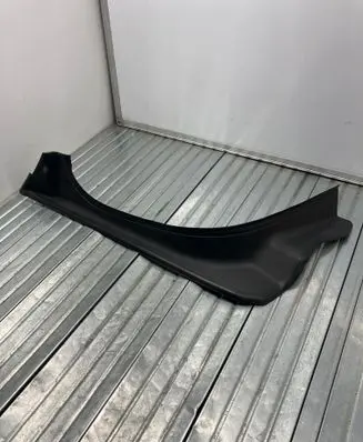 BMW 5 G30 G31 G38 Rear/tail light trim molding 9448943 15054410