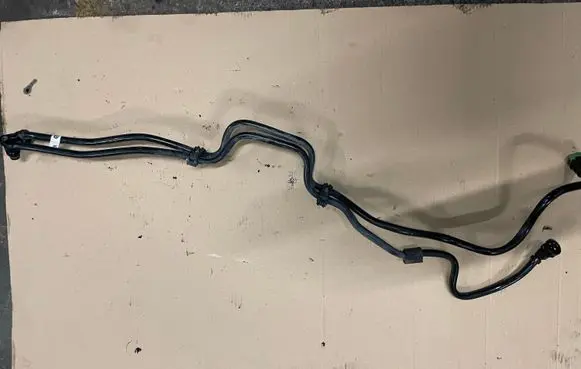 BMW X3 E83 Gearbox oil cooler pipe/hose 7626316 7607791