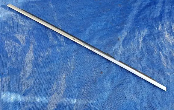 Mercedes-Benz R W251 Rear door trim (molding) 2516904980GGT A2516904980