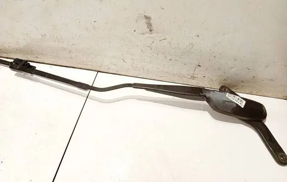 Ford Focus C-MAX Front wiper blade arm 3m5117526cb