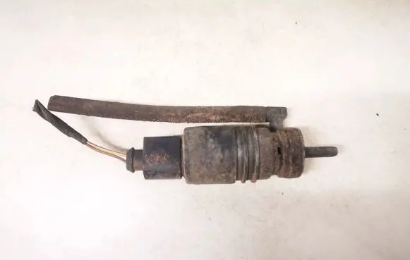 Mercedes-Benz C W203 Windscreen/windshield washer pump